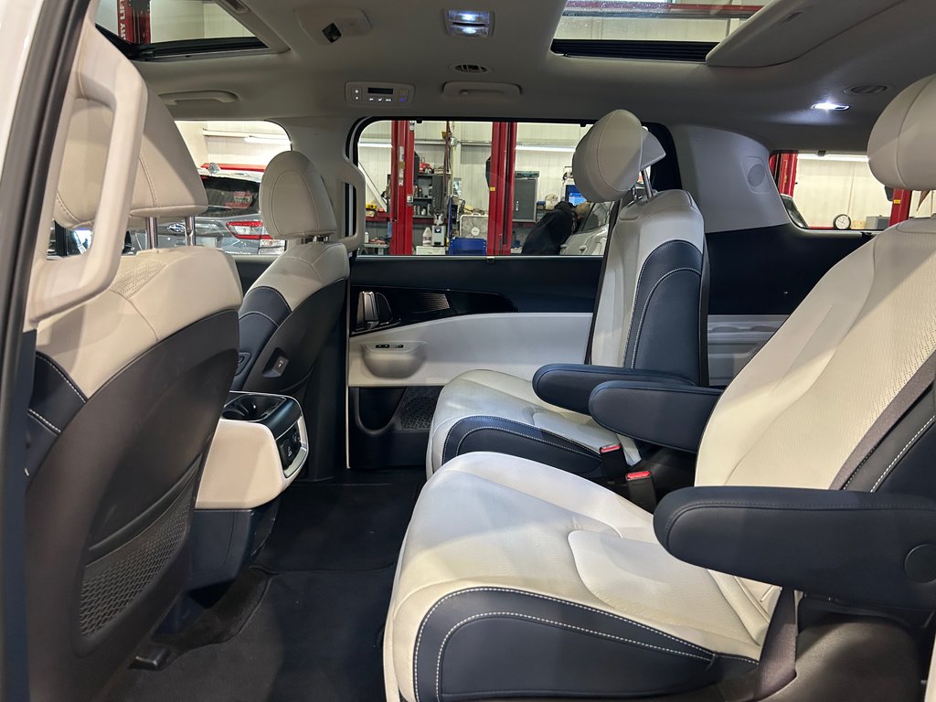 Kia Carnival SX+, JAMAIS ACCIDENTÉ, 7 PASSAGERS, CUIR, PNEUS DHIVER 2025 à Mirabel, Québec - 34 - w1024h768px