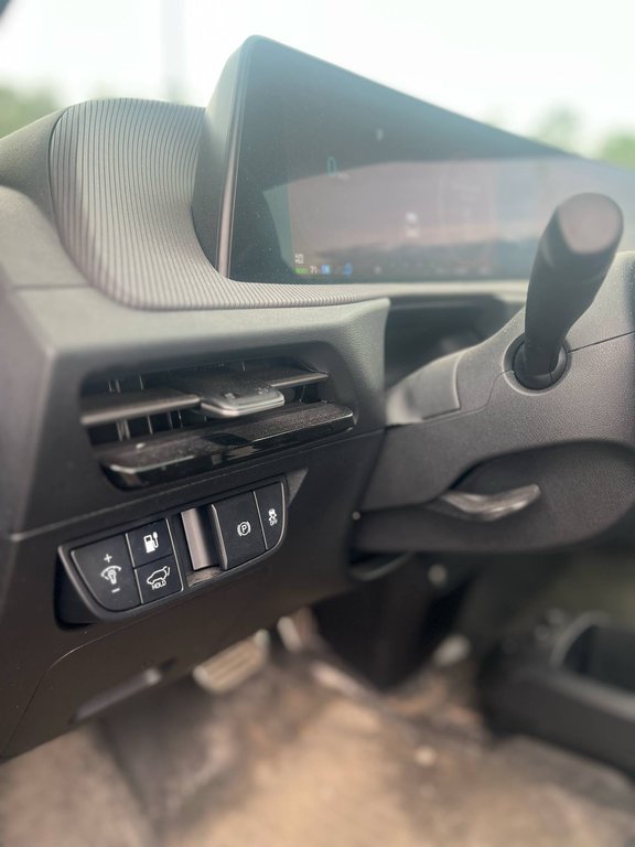 2022 Kia EV6 Long Range GT-Line Pkg1, AWD, CUIR, MAGS in Mirabel, Quebec - 8 - w1024h768px