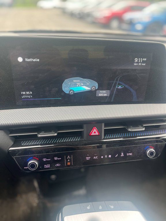 2022 Kia EV6 Long Range GT-Line Pkg1, AWD, CUIR, MAGS in Mirabel, Quebec - 15 - w1024h768px