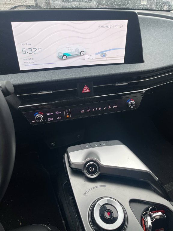 2023 Kia EV6 Long Range, 441 KM AUTONOMIE, 8 PNEUS in Mirabel, Quebec - 16 - w1024h768px