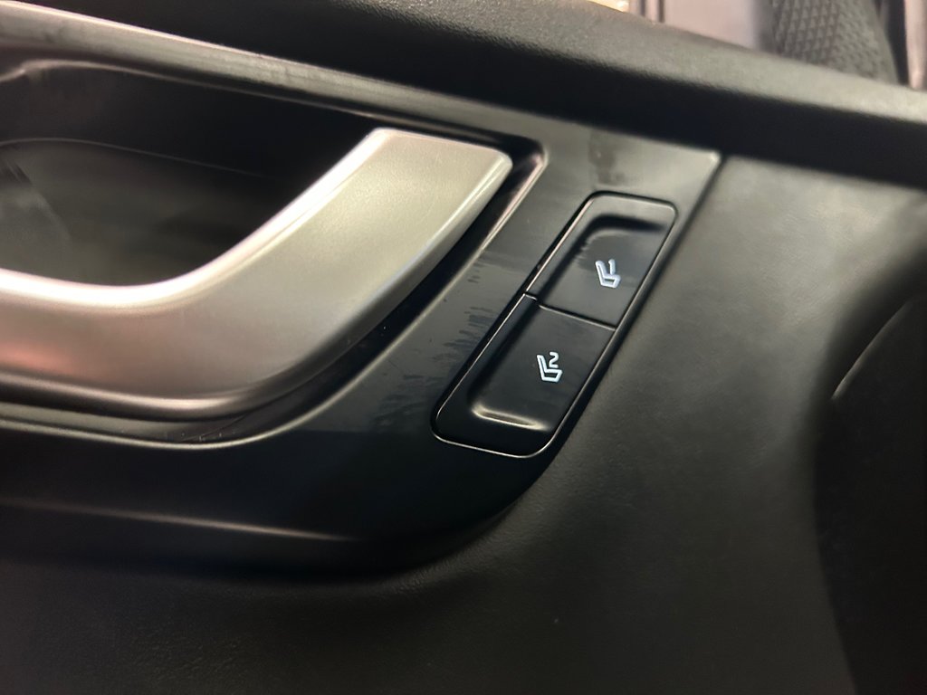 Kia EV6 Long Range, 441 KM AUTONOMIE, 8 PNEUS 2023 à Mirabel, Québec - 9 - w1024h768px