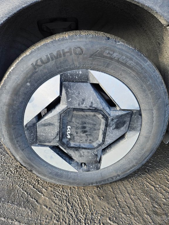 Kia EV9 Land, JAMAIS ACCIDENTÉ, 451 KM AUTONOMIE, AWD 2024 à Mirabel, Québec - 5 - w1024h768px