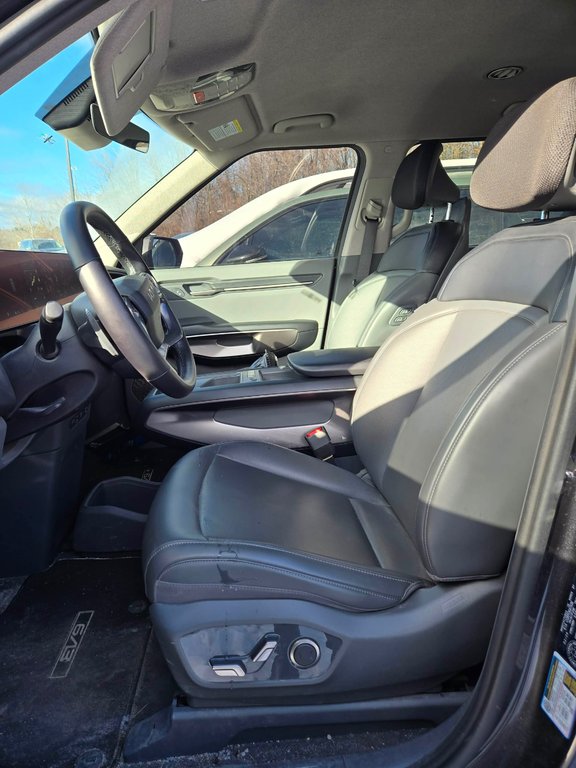 Kia EV9 Land, JAMAIS ACCIDENTÉ, 451 KM AUTONOMIE, AWD 2024 à Mirabel, Québec - 8 - w1024h768px