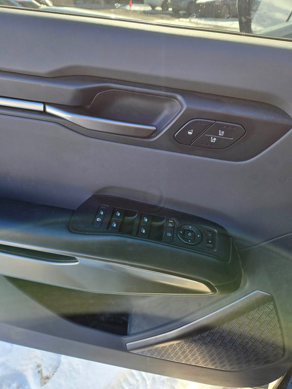 Kia EV9 Land, JAMAIS ACCIDENTÉ, 451 KM AUTONOMIE, AWD 2024 à Mirabel, Québec - 7 - w1024h768px