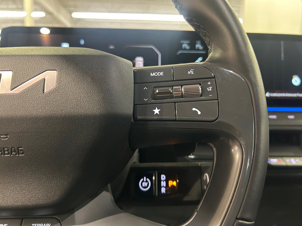 Kia EV9 Land w/Premium Package, 8 PNEUS, HITCH 2025 à Mirabel, Québec - 21 - w1024h768px