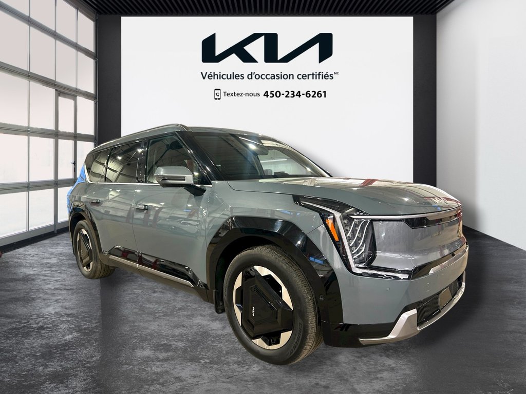 Kia EV9 Land w/Premium Package, 8 PNEUS, HITCH 2025 à Mirabel, Québec - 54 - w1024h768px