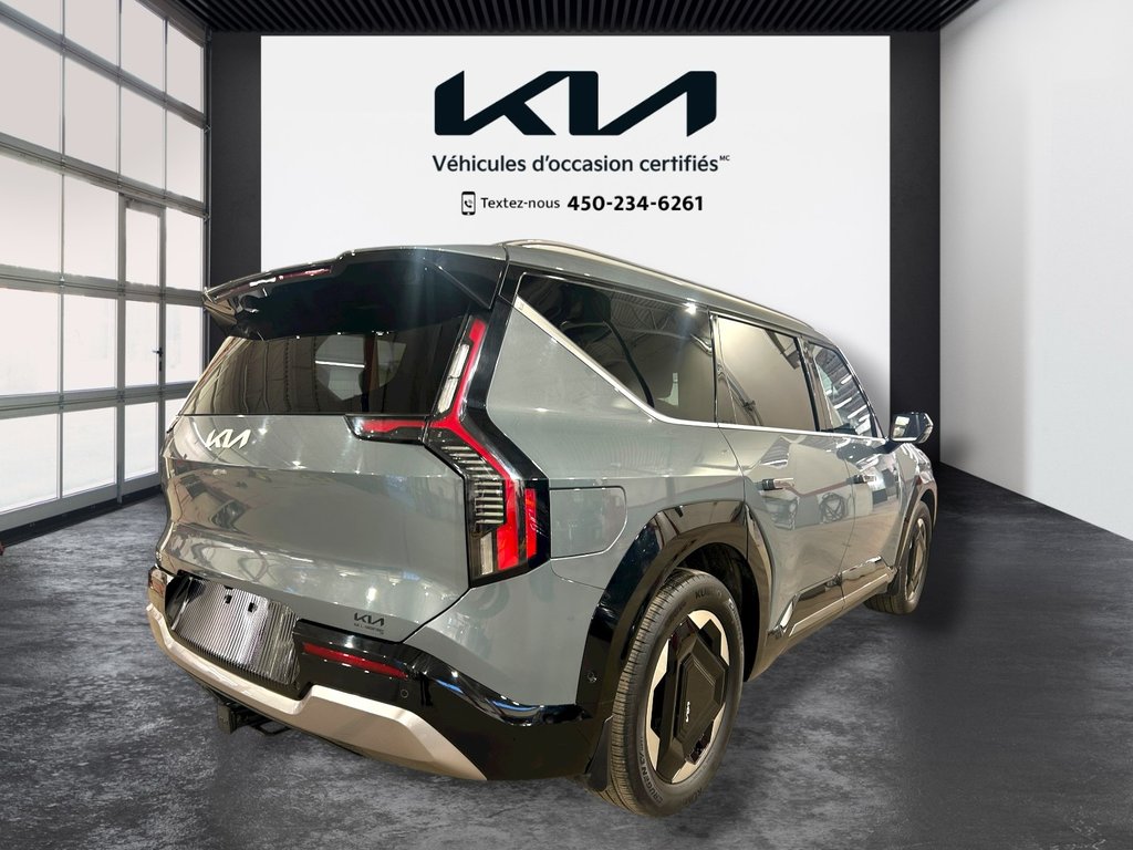 Kia EV9 Land w/Premium Package, 8 PNEUS, HITCH 2025 à Mirabel, Québec - 50 - w1024h768px