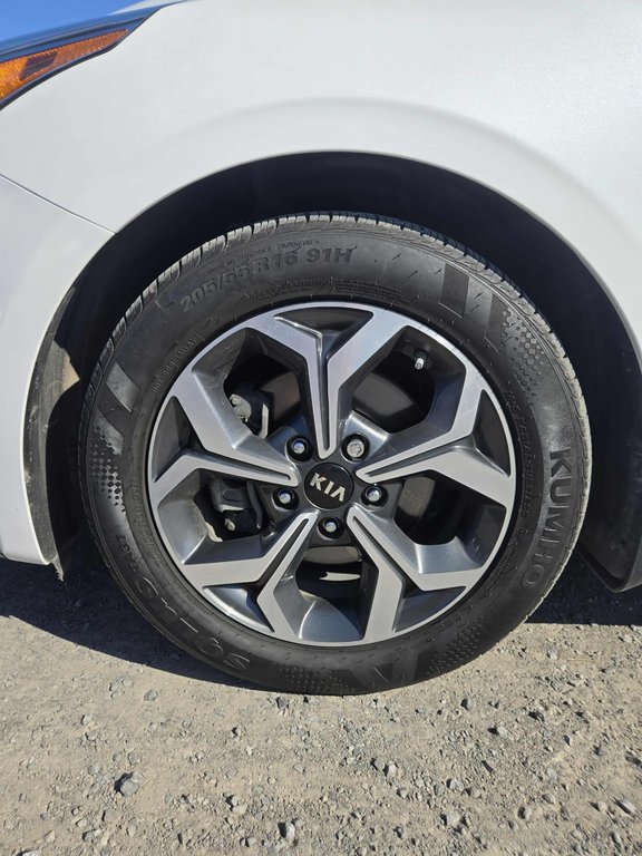 2021 Kia Forte EX, JAMAIS ACCIDENTÉ, SIÈGES CHAUFFANTS, MAGS in Mirabel, Quebec - 6 - w1024h768px
