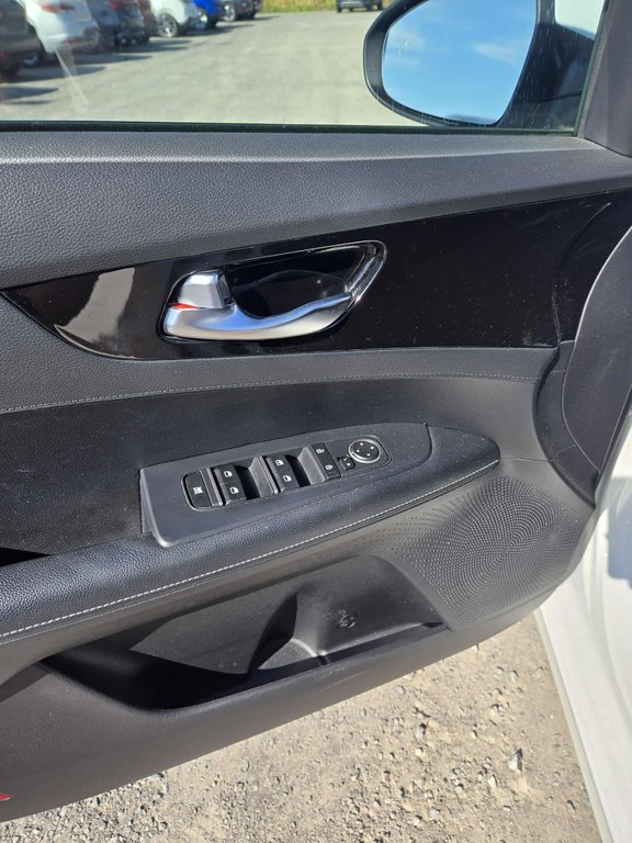 2021 Kia Forte EX, JAMAIS ACCIDENTÉ, SIÈGES CHAUFFANTS, MAGS in Mirabel, Quebec - 7 - w1024h768px