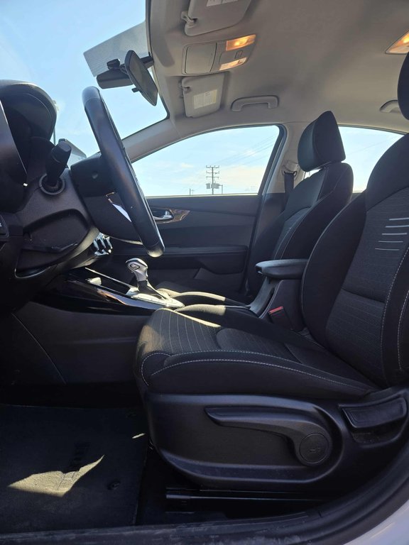 2021 Kia Forte EX, JAMAIS ACCIDENTÉ, SIÈGES CHAUFFANTS, MAGS in Mirabel, Quebec - 8 - w1024h768px