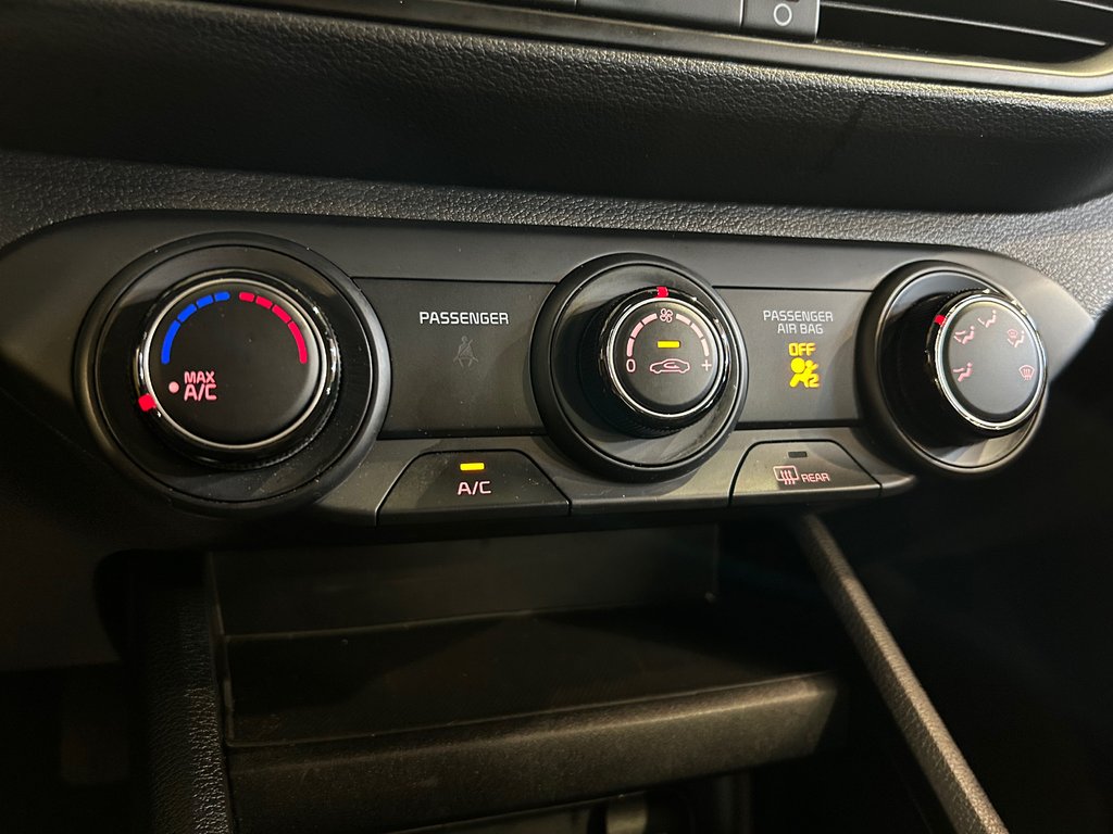 2022 Kia Forte LX, JAMAIS ACCIDENTÉ, AUTOMATIQUE, A/C in Mirabel, Quebec - 20 - w1024h768px
