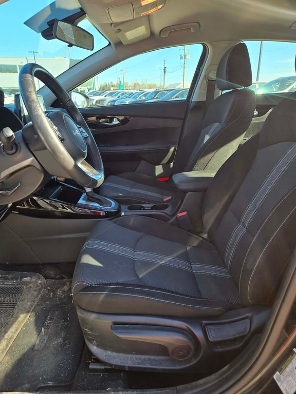 Kia Forte EX, JAMAIS ACCIDENTÉ, MAGS, AUTOMATIQUE 2022 à Mirabel, Québec - 7 - w1024h768px