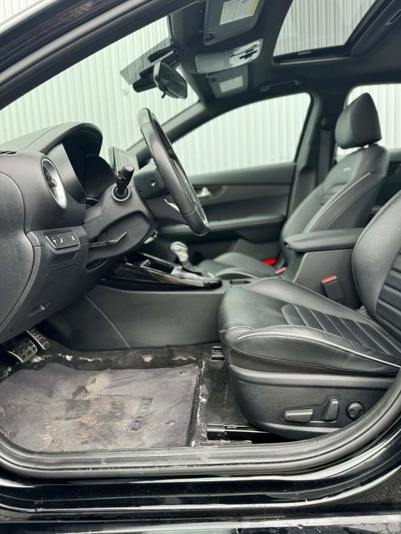2022 Kia Forte Gt-Line, JAMAIS ACCIDENTÉ, CUIR, TOIT, AUTOMATIQUE in Mirabel, Quebec - 8 - w1024h768px