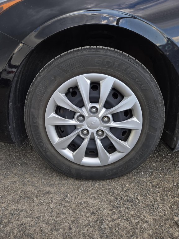 2023 Kia Forte LX, JAMAIS ACCIDENTÉ, SIÈGES CHAUFFANTS, AUTO in Mirabel, Quebec - 6 - w1024h768px