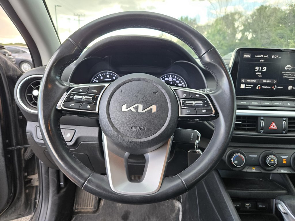 2023 Kia Forte LX, JAMAIS ACCIDENTÉ, SIÈGES CHAUFFANTS, AUTO in Mirabel, Quebec - 9 - w1024h768px