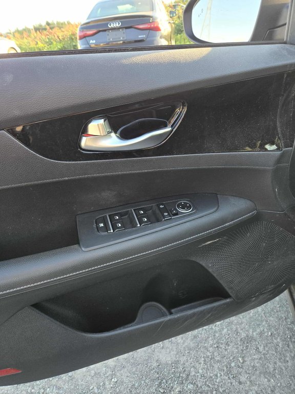 2023 Kia Forte EX PREMIUM, JAMAIS ACCIDENTÉ, TOIT in Mirabel, Quebec - 7 - w1024h768px