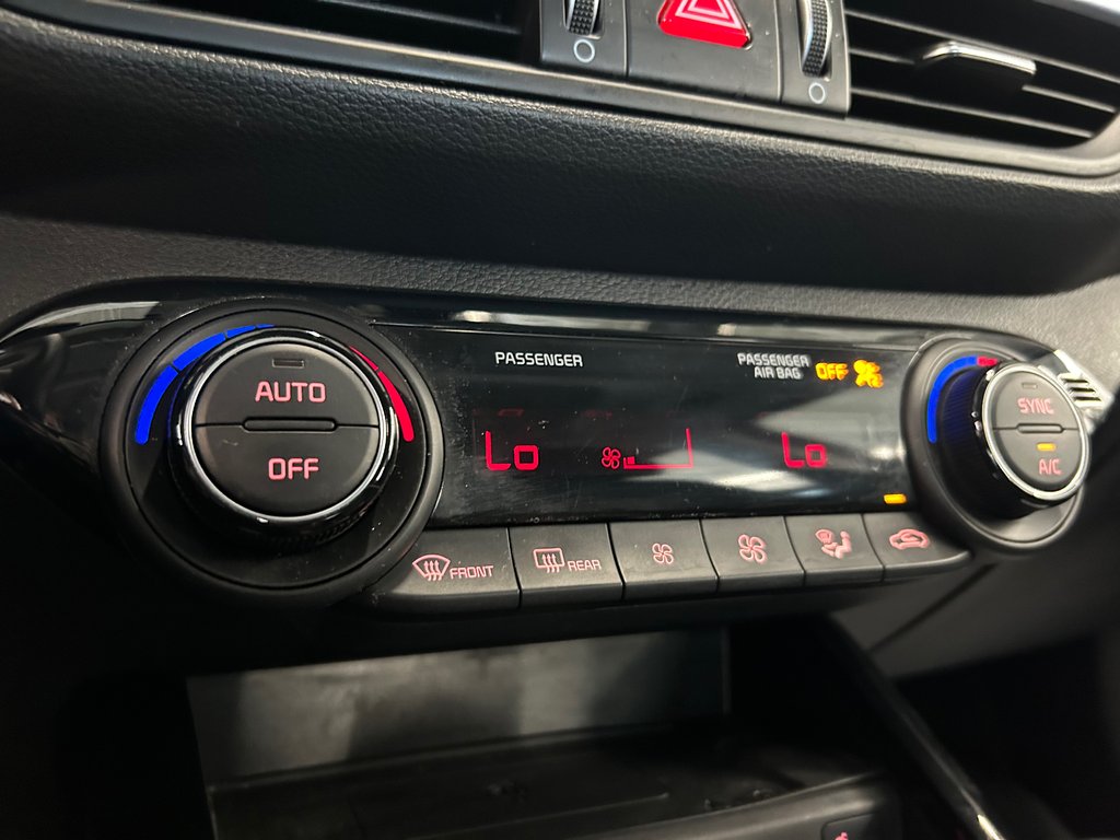 Kia Forte EX Premium, JAMAIS ACCIDENTÉ, TOIT 2023 à Mirabel, Québec - 22 - w1024h768px