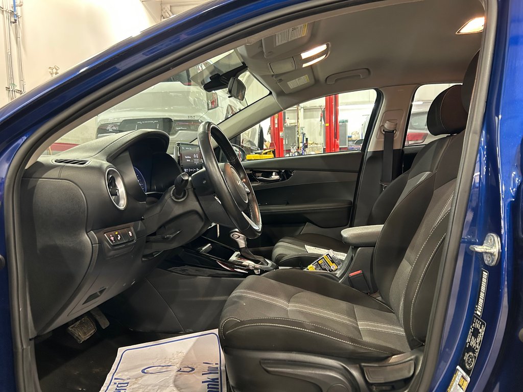 Kia Forte EX, MAGS, SIÈGES ET VOLANT CHAUFFANTS 2023 à Mirabel, Québec - 8 - w1024h768px