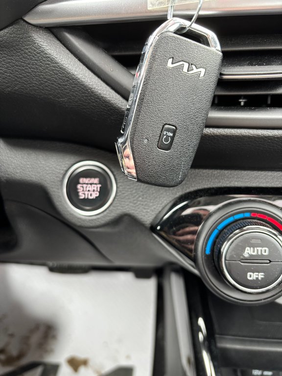 2023 Kia Forte Ex Premium, TOIT, MAGS, VOLANT CHAUFFANT in Mirabel, Quebec - 20 - w1024h768px