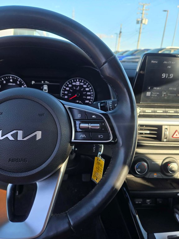 Kia Forte EX, ANDROID AUTO/APPLE CARPLAY, MAGS 2023 à Mirabel, Québec - 14 - w1024h768px