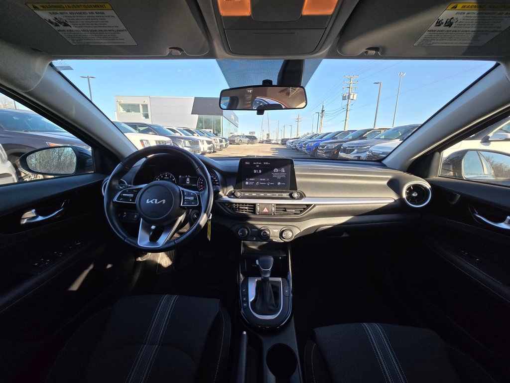 Kia Forte EX, ANDROID AUTO/APPLE CARPLAY, MAGS 2023 à Mirabel, Québec - 4 - w1024h768px