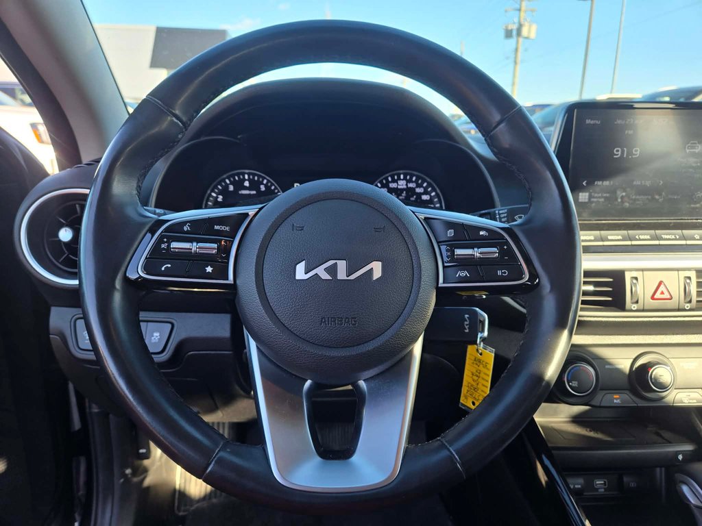 Kia Forte EX, ANDROID AUTO/APPLE CARPLAY, MAGS 2023 à Mirabel, Québec - 9 - w1024h768px