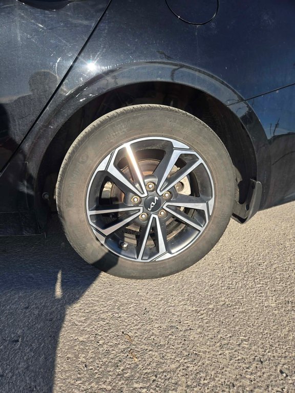 Kia Forte EX, ANDROID AUTO/APPLE CARPLAY, MAGS 2023 à Mirabel, Québec - 6 - w1024h768px