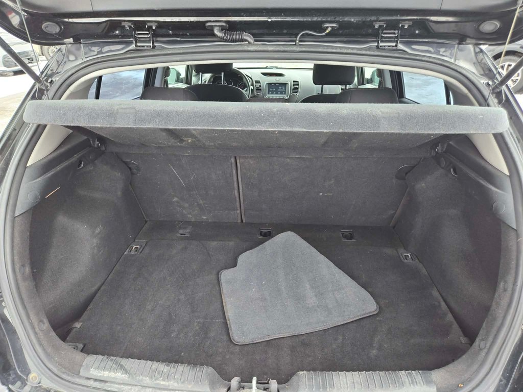 Kia Forte5 LX+, JAMAIS ACCIDENTÉ, AUTOMATIQUE, MAGS 2018 à Mirabel, Québec - 17 - w1024h768px