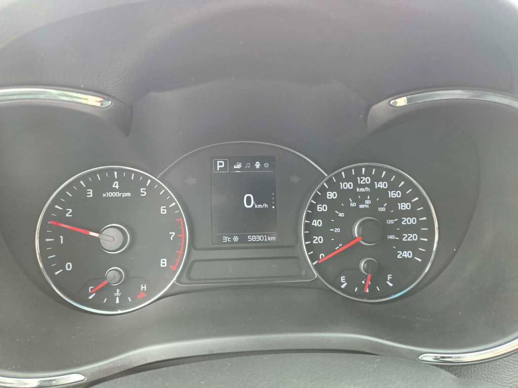 Kia Forte5 LX+, JAMAIS ACCIDENTÉ, AUTOMATIQUE, MAGS 2018 à Mirabel, Québec - 10 - w1024h768px