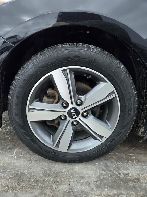 Kia Forte5 LX+, JAMAIS ACCIDENTÉ, AUTOMATIQUE, MAGS 2018 à Mirabel, Québec - 6 - w1024h768px