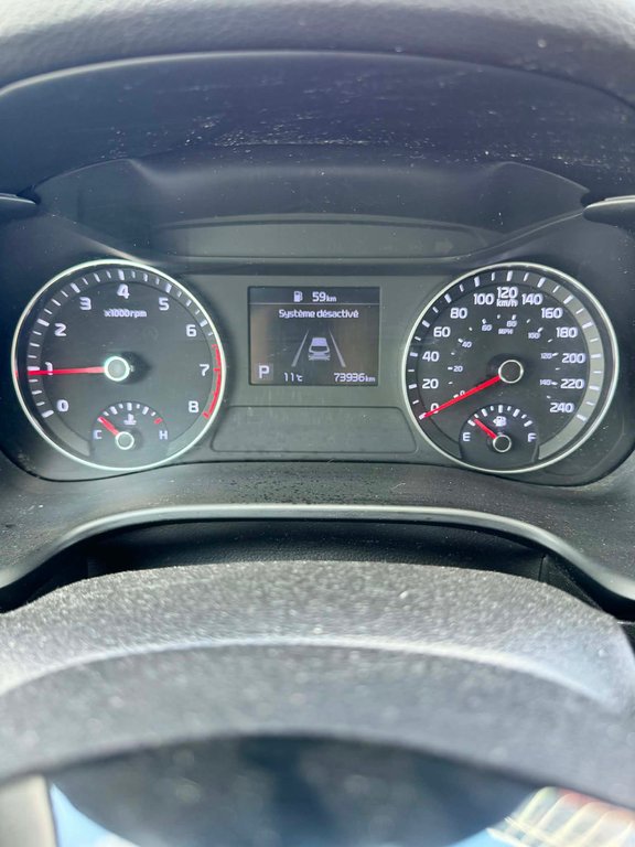 Kia Forte5 EX, MAGS, AUTOMATIQUE, APPLE CARPLAY 2021 à Mirabel, Québec - 9 - w1024h768px