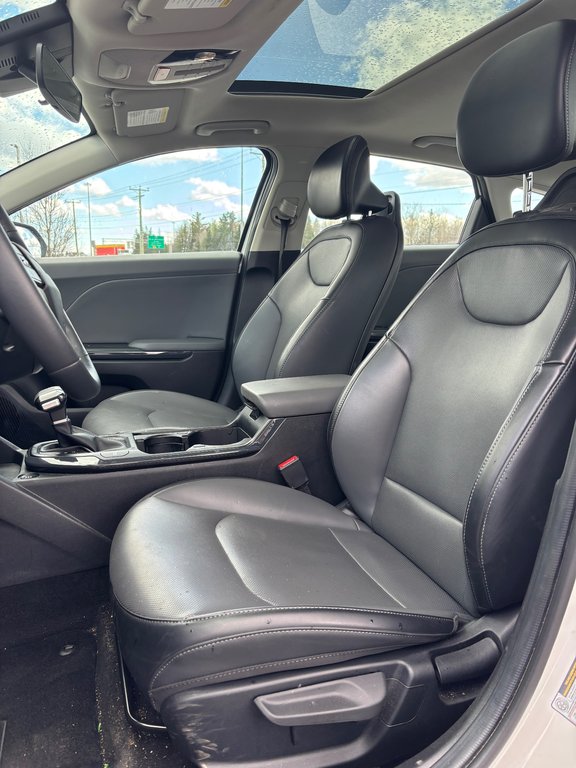 Kia K4 EX+, JAMAIS ACCIDENTÉ, CUIR, TOIT, MAGS 2025 à Mirabel, Québec - 7 - w1024h768px