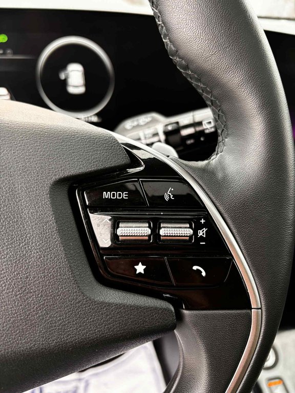 Kia Niro EV Limited, CUIR, TOIT OUVRANT, GPS, VOLANT CHAUFFANT 2023 à Mirabel, Québec - 14 - w1024h768px