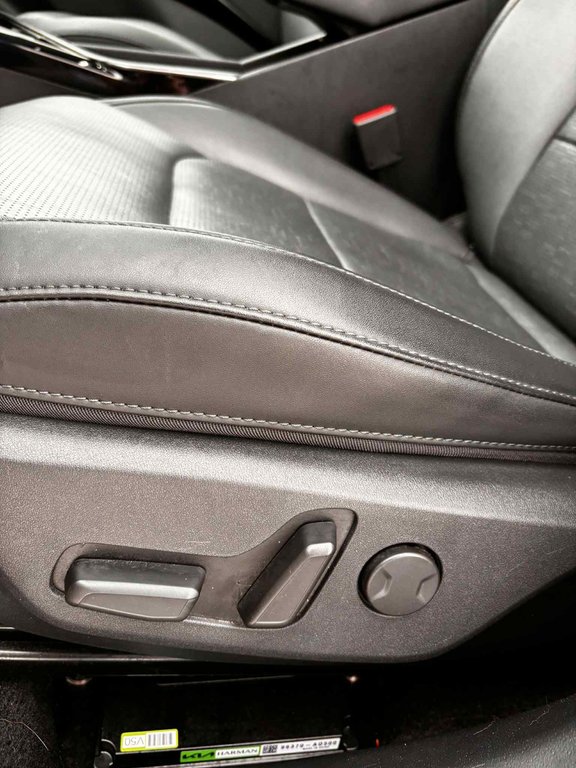 Kia Niro EV Limited, CUIR, TOIT OUVRANT, GPS, VOLANT CHAUFFANT 2023 à Mirabel, Québec - 8 - w1024h768px