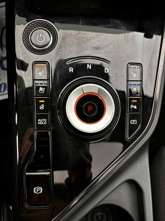 Kia Niro EV Limited, CUIR, TOIT OUVRANT, GPS, VOLANT CHAUFFANT 2023 à Mirabel, Québec - 17 - w1024h768px