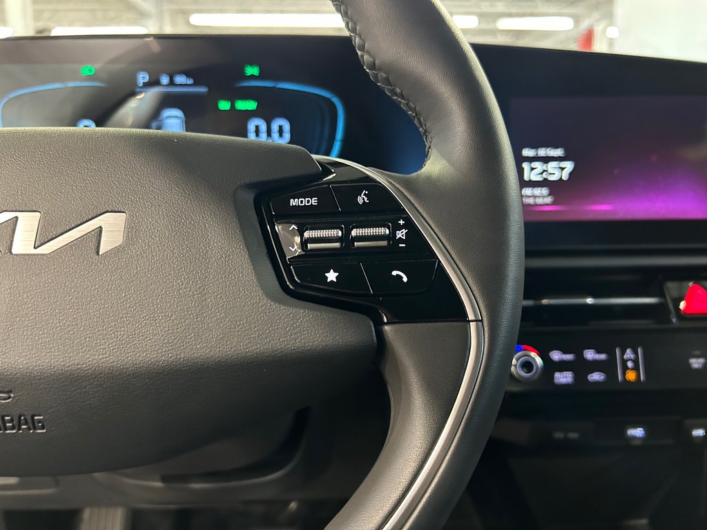 2025 Kia Niro HEV EX, JAMAIS ACCIDENTÉ, CUIR, GPS, HYBRIDE in Mirabel, Quebec - 17 - w1024h768px