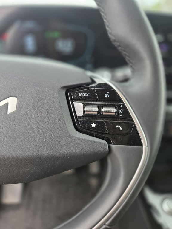 Kia Niro Plug-In Hybrid EX, JAMAIS ACCIDENTÉ, GPS, CUIR/TISSUS 2023 à Mirabel, Québec - 14 - w1024h768px