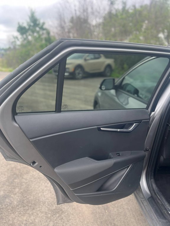2024 Kia Niro Plug-In Hybrid EX ,PHEV, JAMAIS ACCIDENTÉ, CUIR, 8 PNEUS in Mirabel, Quebec - 15 - w1024h768px