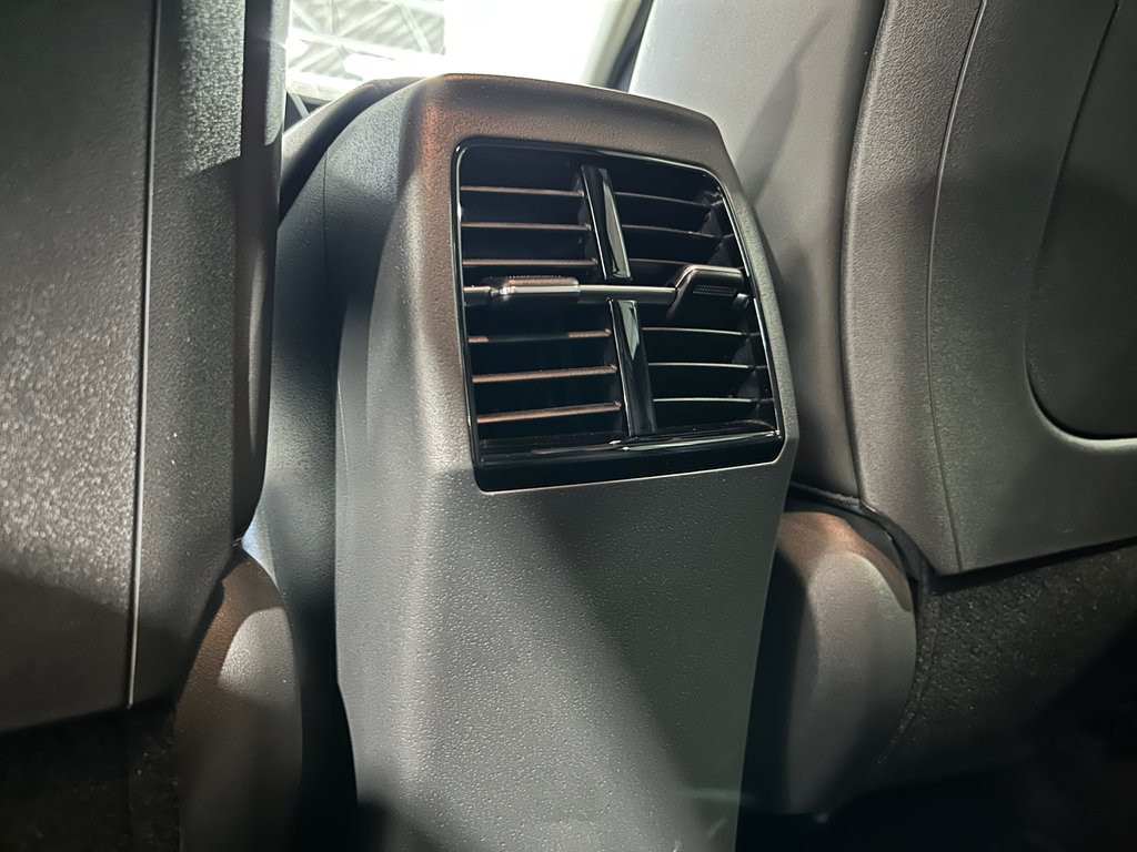 Kia Niro EX, JAMAIS ACCIDENTÉ, 4.4L / 100KM, 8 PNEUS 2023 à Mirabel, Québec - 31 - w1024h768px