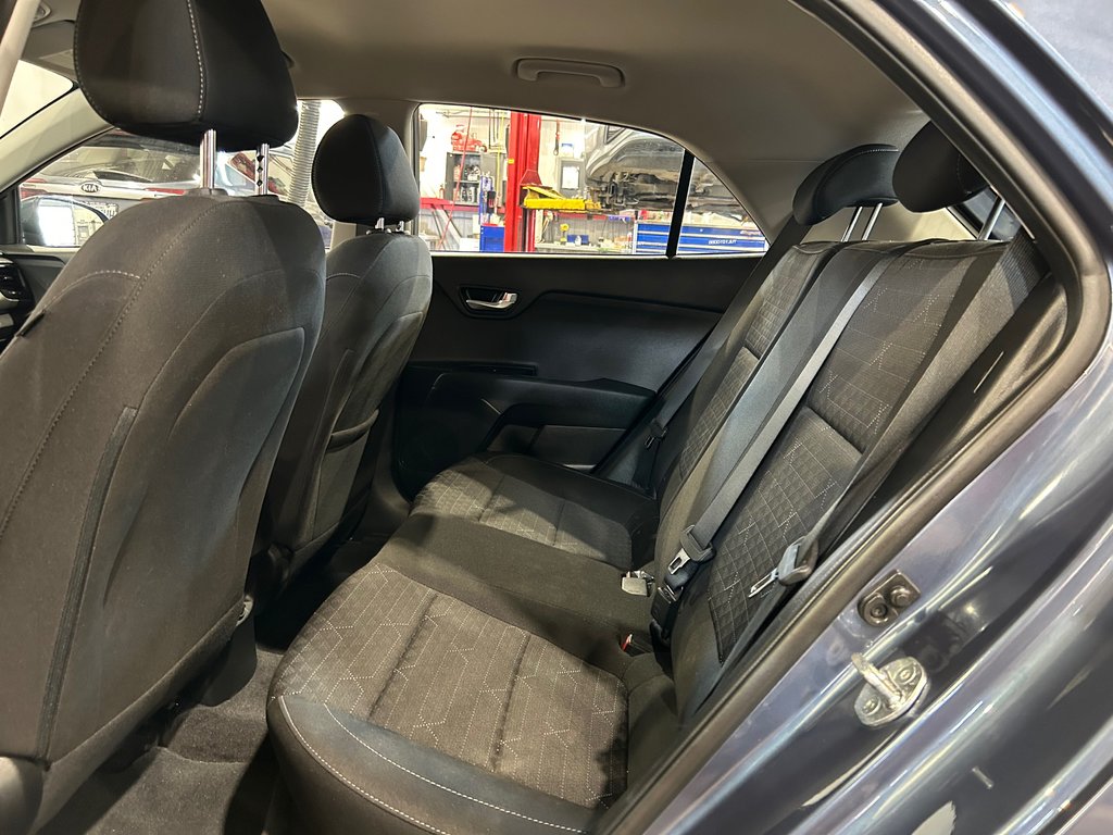2020 Kia Rio 5-door LX+, AUTOMATIQUE, SIÈGES CHAUFFANTS, 2 CLEFS in Mirabel, Quebec - 24 - w1024h768px