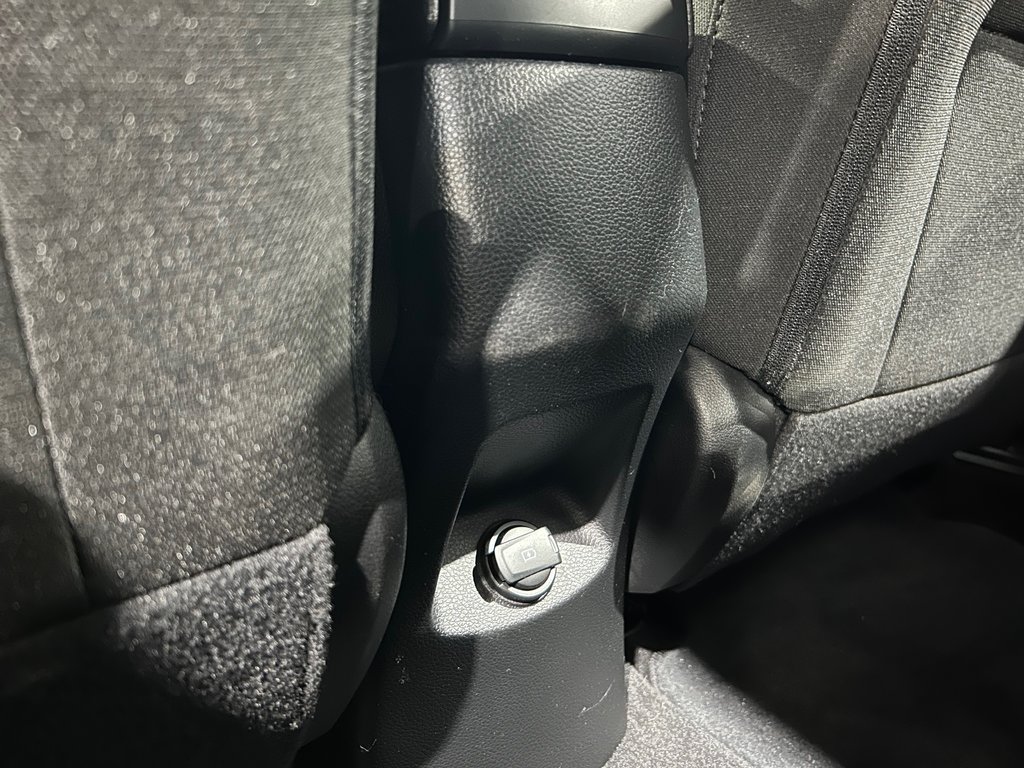 2020 Kia Rio 5-door LX+, AUTOMATIQUE, SIÈGES CHAUFFANTS, 2 CLEFS in Mirabel, Quebec - 25 - w1024h768px