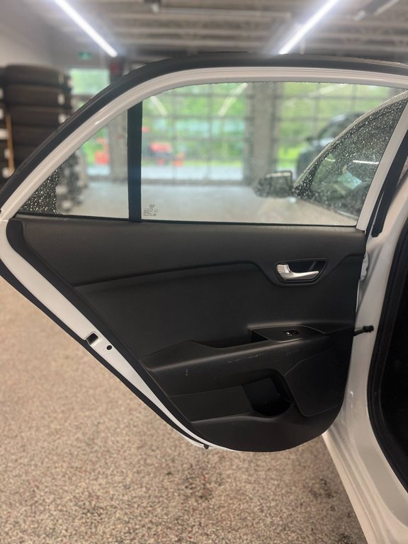 Kia Rio 5-door EX, JAMAIS ACCIDENTÉ, TOIT, 8 PNEUS, MAGS 2020 à Mirabel, Québec - 19 - w1024h768px