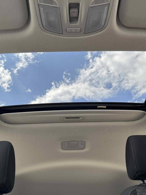 2021 Kia Rio 5-door Lx Premium, JAMAIS ACCIDENTÉ, TOIT OUVRANT, MAGS in Mirabel, Quebec - 15 - w1024h768px