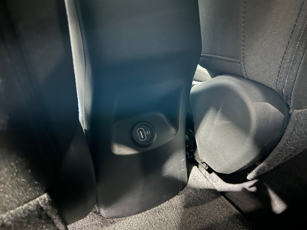 Kia Rio 5-door LX+, JAMAIS ACCIDENTÉ, SIÈGES CHAUFFANTS, MAGS RTX 2022 à Mirabel, Québec - 26 - w1024h768px