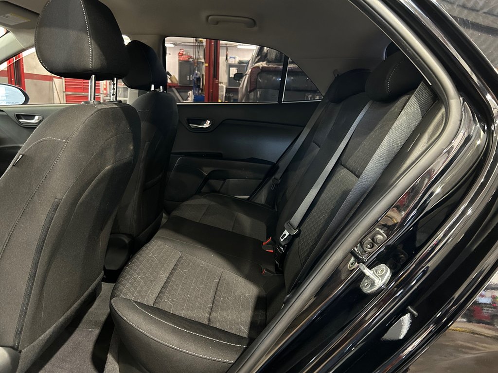 Kia Rio 5-door LX+, JAMAIS ACCIDENTÉ, SIÈGES CHAUFFANTS, MAGS RTX 2022 à Mirabel, Québec - 25 - w1024h768px