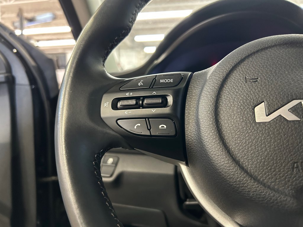 Kia Rio 5-door LX+, JAMAIS ACCIDENTÉ, SIÈGES CHAUFFANTS, MAGS RTX 2022 à Mirabel, Québec - 13 - w1024h768px