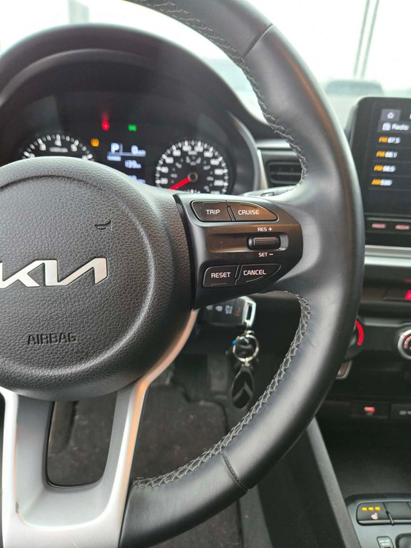 Kia Rio 5-door LX+, JAMAIS ACCIDENTÉ, SIÈGES CHAUFFANTS, MAGS RTX 2022 à Mirabel, Québec - 15 - w1024h768px