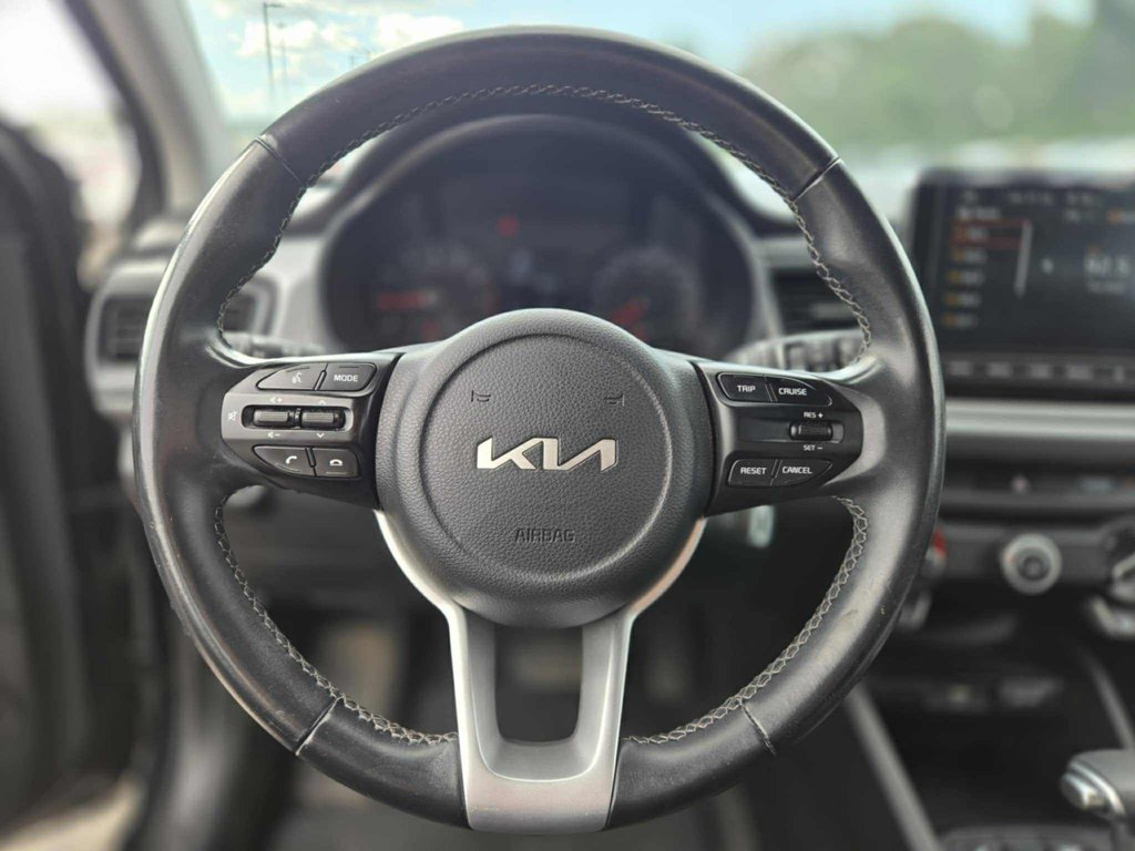 Kia Rio 5-door LX+, CAMERA, AUCUN ACCIDENT, SIEGES CHAUFFANTS 2023 à Mirabel, Québec - 4 - w1024h768px