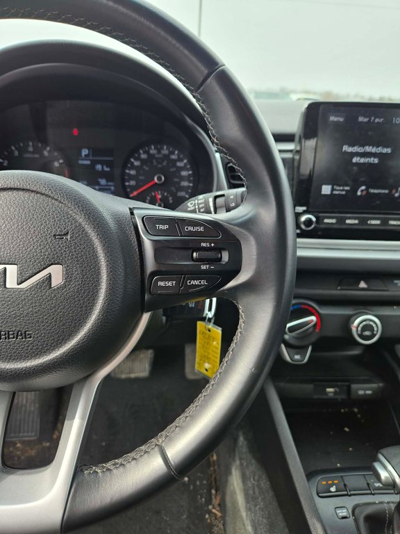 Kia Rio 5-door LX+, JAMAIS ACCIDENTÉ, AUTOMATIQUE, A/C 2023 à Mirabel, Québec - 13 - w1024h768px
