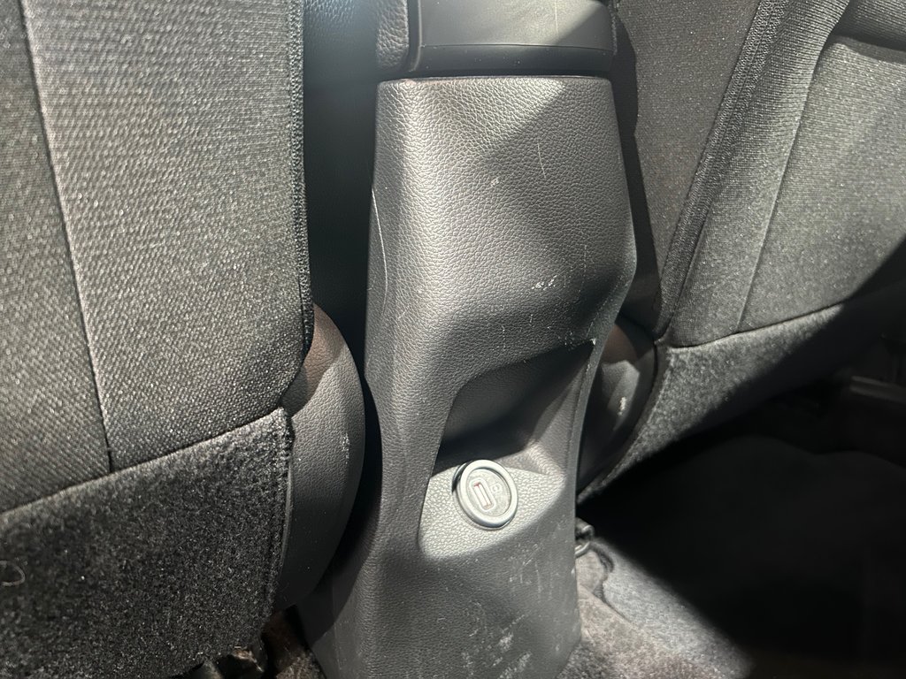Kia Rio 5 LX+, JAMAIS ACCIDENTÉ, AUTOMATIQUE, A/C 2021 à Mirabel, Québec - 26 - w1024h768px